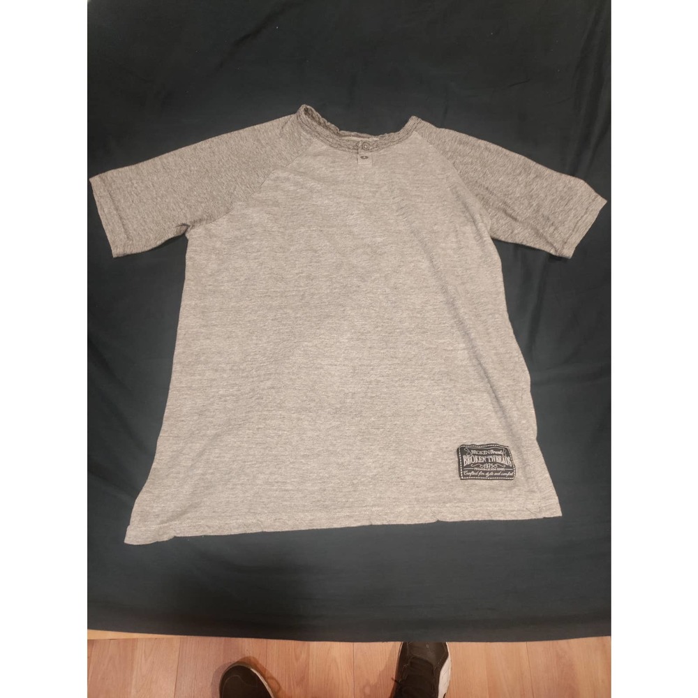 BROKEN THREADS LARGE GREY MENS HENLEY SHIRT